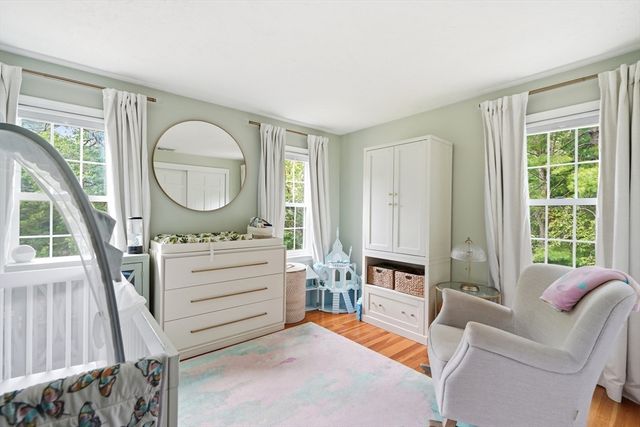 17 Hammer Hook Dr, Hanover, MA 02339