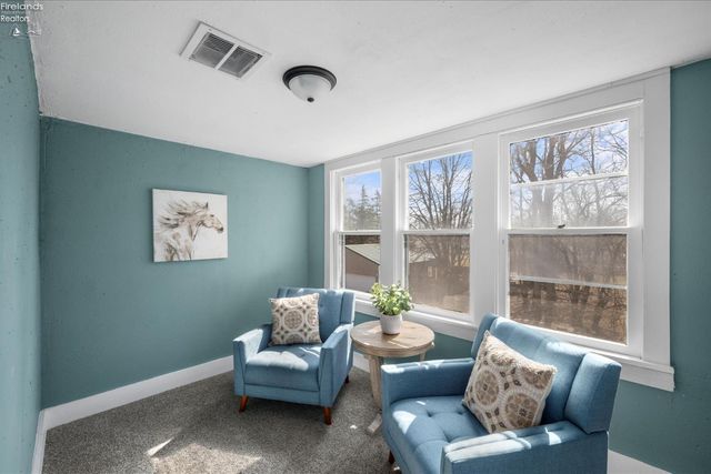 5805 Fryer Avenue, Toledo, OH 43615