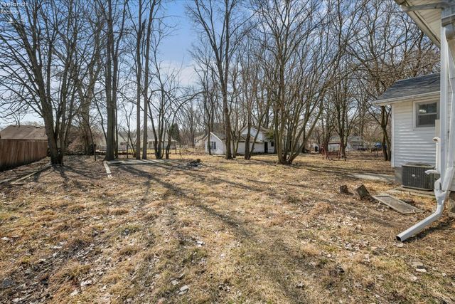 5805 Fryer Avenue, Toledo, OH 43615