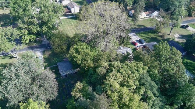 5805 Fryer Avenue, Toledo, OH 43615