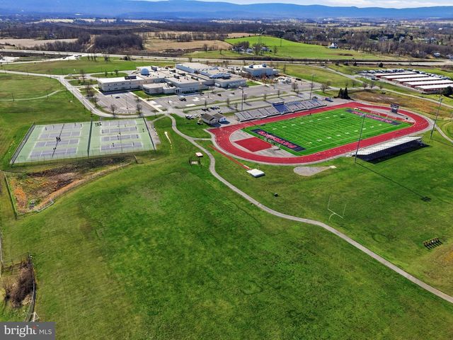 233 UNION RIDGE DR, Charles Town, WV 25414