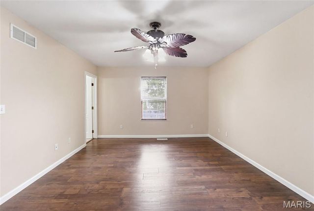 1432 Manchester Drive, O'fallon, IL 62269