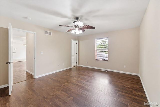 1432 Manchester Drive, O'fallon, IL 62269