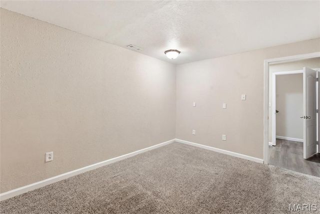 1432 Manchester Drive, O'fallon, IL 62269
