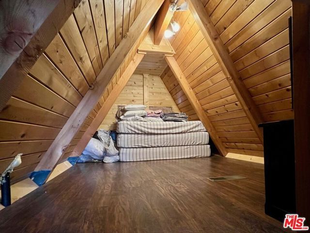 39990 Trail Of The Whispering, Big Bear City, CA 92315