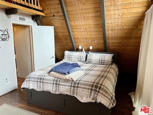 39990 Trail Of The Whispering, Big Bear City, CA 92315