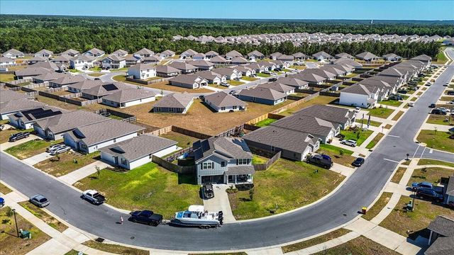 805 Otto Loop, Crestview, FL 32539