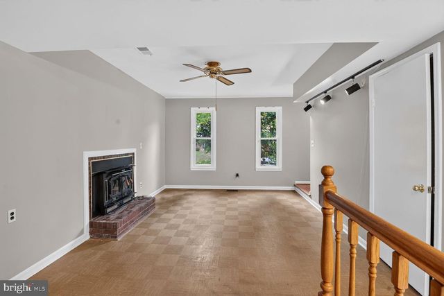 9011 IVANHOE RD, Fort Washington, MD 20744