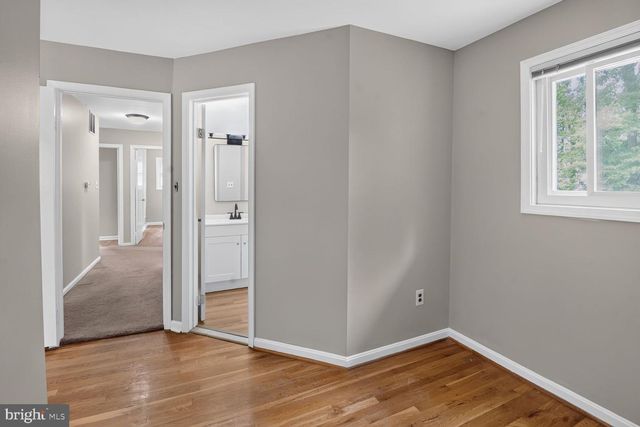 9011 IVANHOE RD, Fort Washington, MD 20744