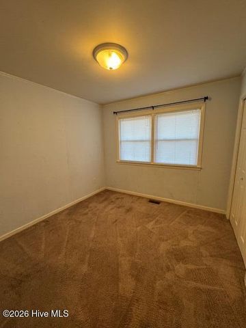 814 Piner Road, Wilmington, NC 28409