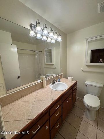 814 Piner Road, Wilmington, NC 28409