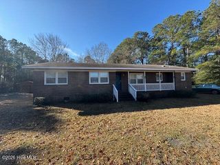 814 Piner Road, Wilmington, NC 28409