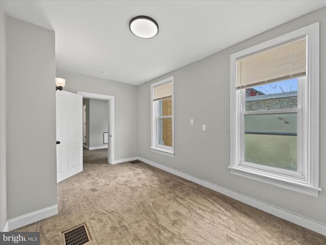 420 MUENCH ST, Harrisburg, PA 17102