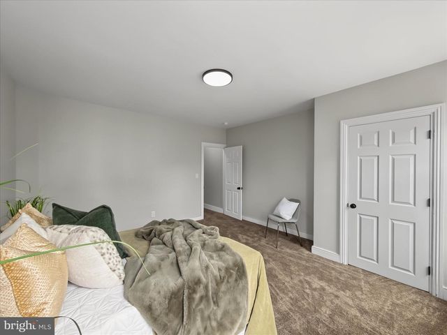 420 MUENCH ST, Harrisburg, PA 17102