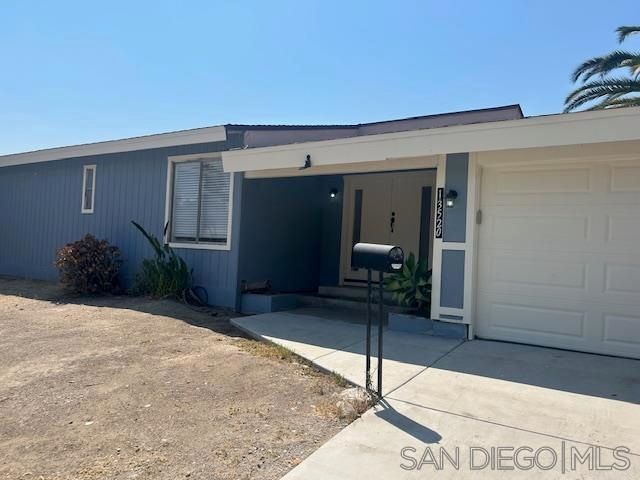 13520 Carriage Road, Poway, CA 92064