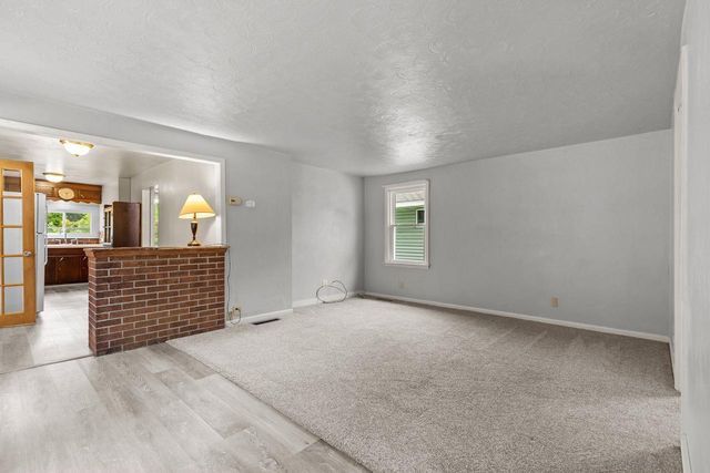 1711 N MEADE STREET, Appleton, WI 54911