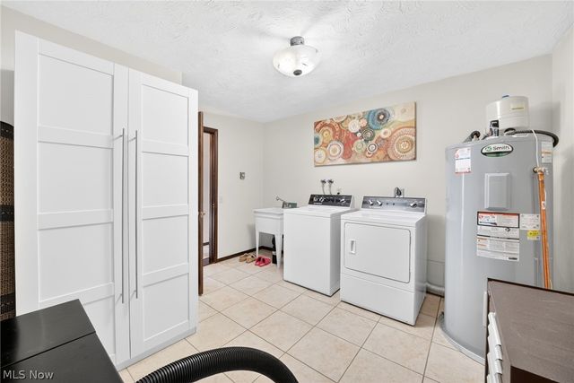 1724 Narragansett Boulevard, Lorain, OH 44053
