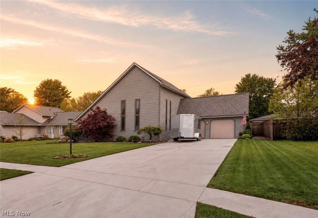 1724 Narragansett Boulevard, Lorain, OH 44053