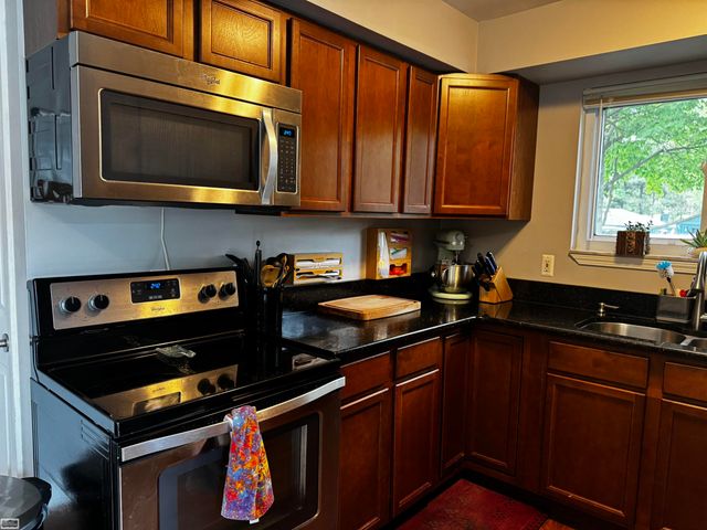 47473 Greenview Road, Utica, MI 48317
