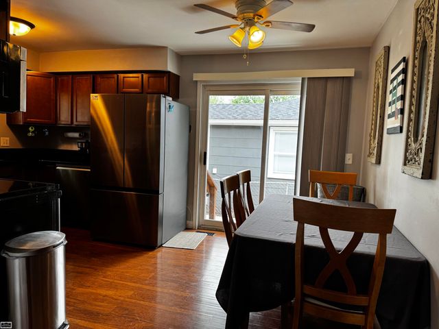47473 Greenview Road, Utica, MI 48317