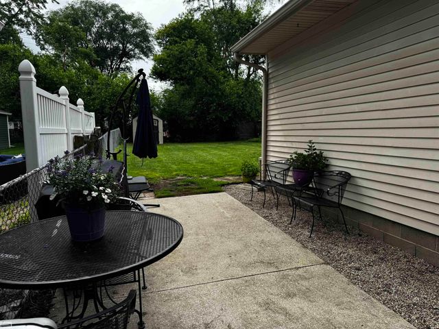 47473 Greenview Road, Utica, MI 48317