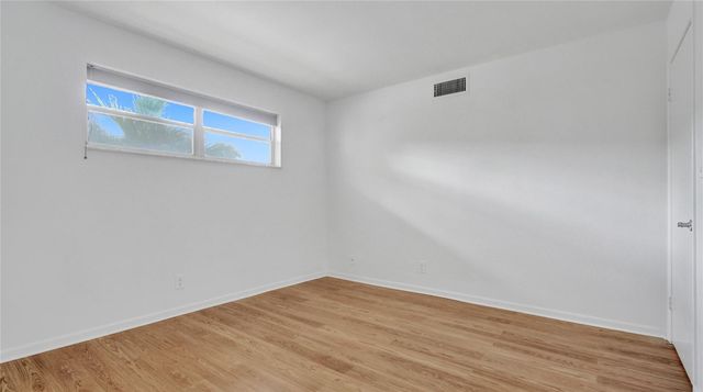 681 S Hollybrook Dr 203, Pembroke Pines, FL 33025