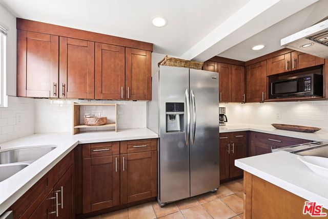 19511 Sunken Trail, Topanga, CA 90290