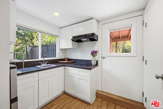 19511 Sunken Trail, Topanga, CA 90290