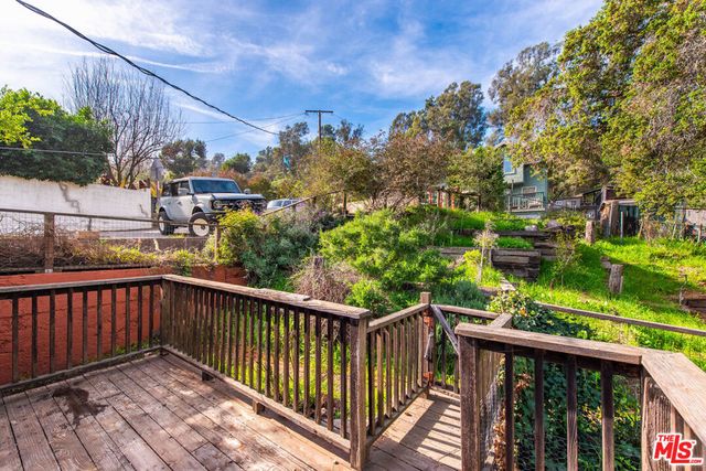 19511 Sunken Trail, Topanga, CA 90290