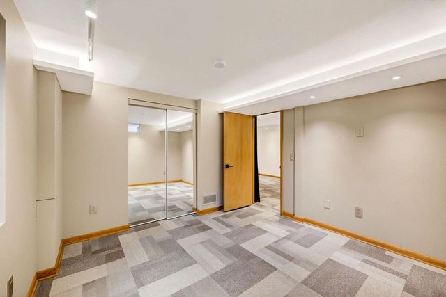 205 Pflaum Road, Madison, WI 53716