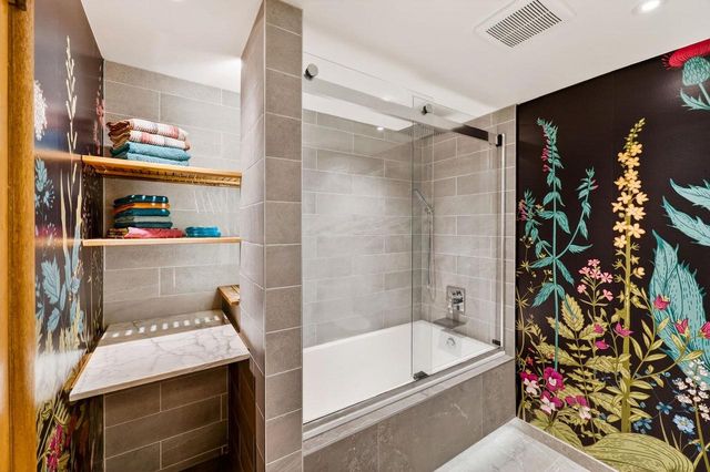 205 Pflaum Road, Madison, WI 53716