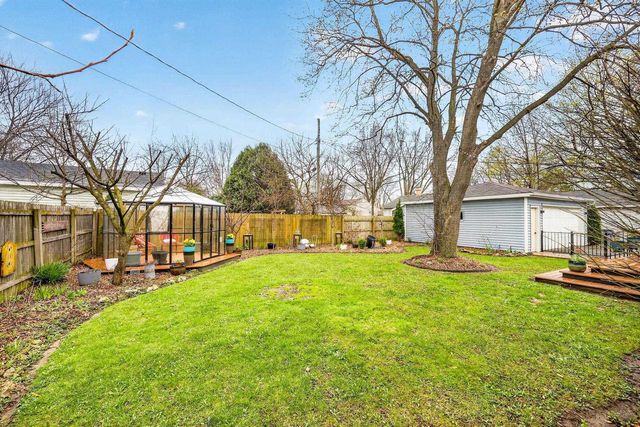 205 Pflaum Road, Madison, WI 53716