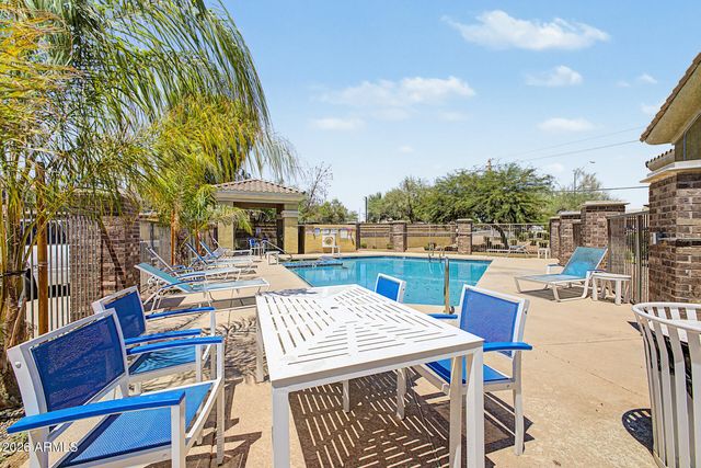 18250 N CAVE CREEK Road 137, Phoenix, AZ 85032