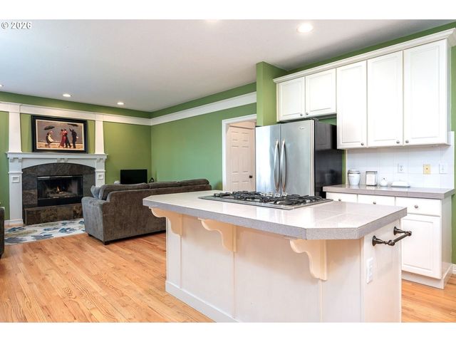 22285 Ne PARK Ln, Fairview, OR 97024