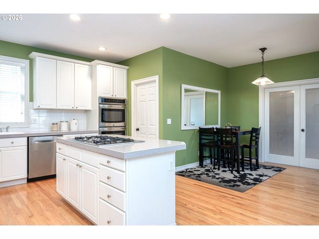 22285 Ne PARK Ln, Fairview, OR 97024