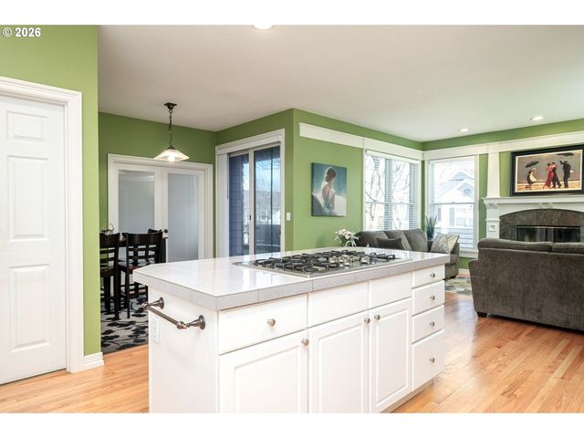 22285 Ne PARK Ln, Fairview, OR 97024