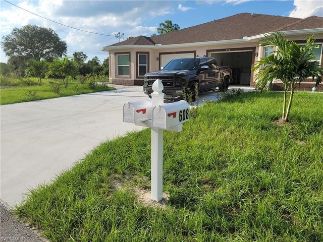 610 W 12th ST, Lehigh Acres, FL 33972