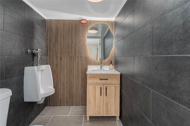 1152 Main Street, Coventry, RI 02816