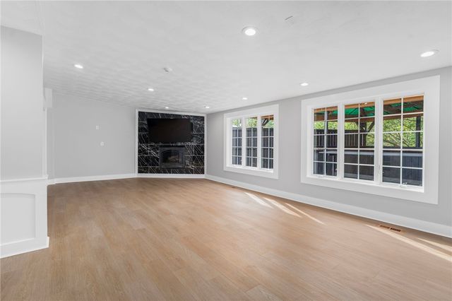 1152 Main Street, Coventry, RI 02816