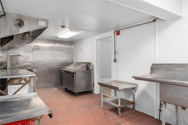 1152 Main Street, Coventry, RI 02816