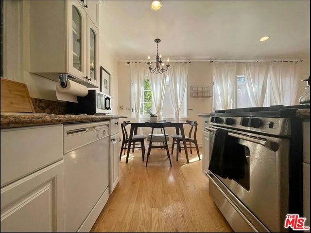 834 Lincoln Boulevard A, Santa Monica, CA 90403