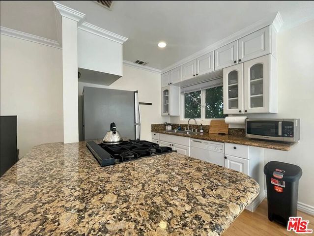 834 Lincoln Boulevard A, Santa Monica, CA 90403