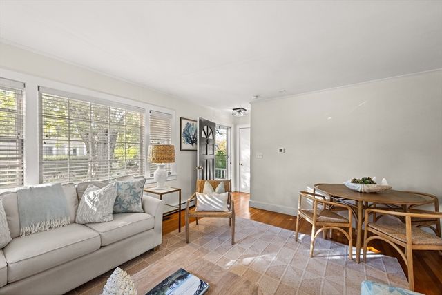 13 Plantingfield Way, Edgartown, MA 02539