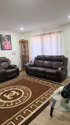 673 W 30th St 671, Hialeah, FL 33012