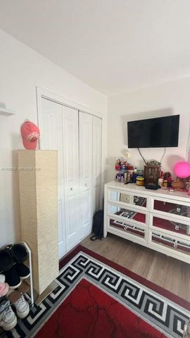 673 W 30th St 671, Hialeah, FL 33012