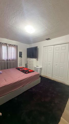 673 W 30th St 671, Hialeah, FL 33012