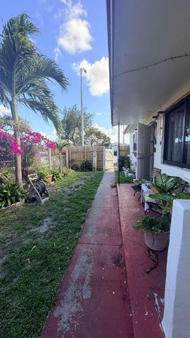 673 W 30th St 671, Hialeah, FL 33012