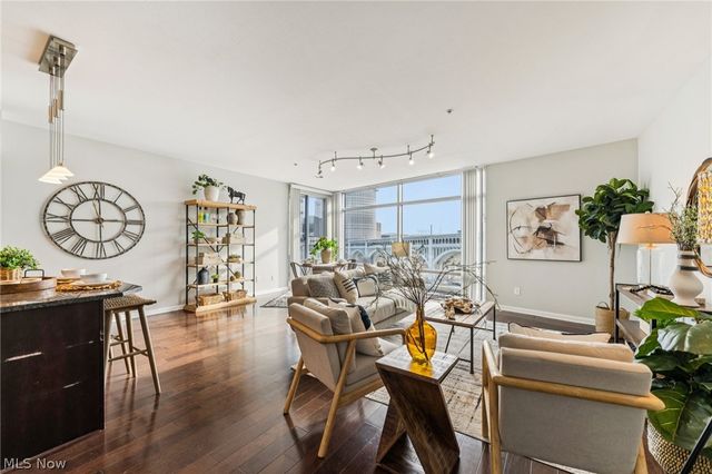 1237 Washington Avenue 1002, Cleveland, OH 44113