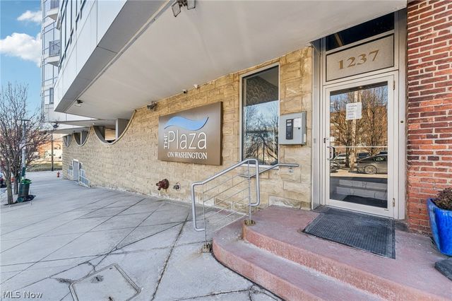 1237 Washington Avenue 1002, Cleveland, OH 44113