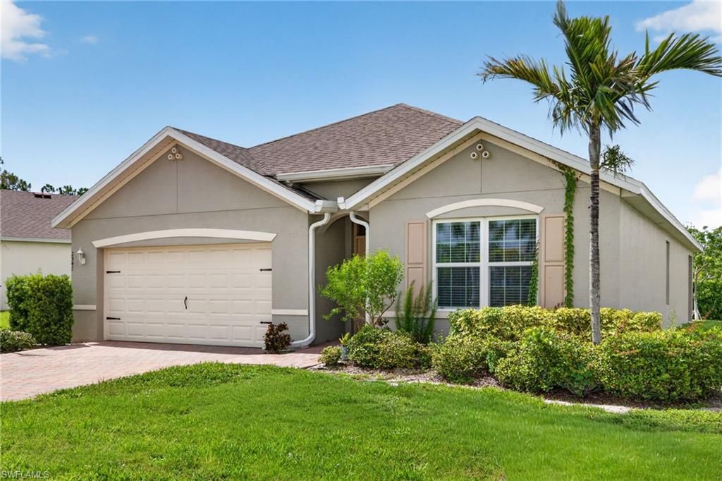 2547 Village Of Entrada ST, CAPE CORAL, FL 33909 — photo 2